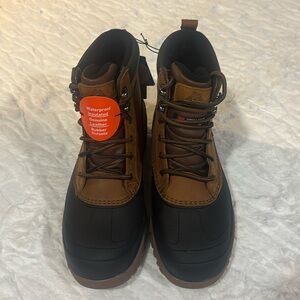 Ozark Trail Men's Classic Shell Snow Boots Size 9.